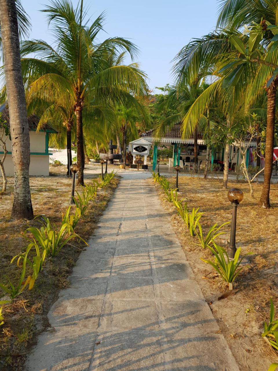 Sari Pacifica Resort & Spa, Lang Tengah Extérieur photo